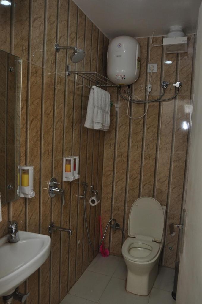 Hotel Al Gulzar Δελχί Εξωτερικό φωτογραφία