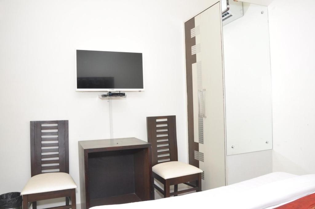 Hotel Al Gulzar Δελχί Εξωτερικό φωτογραφία